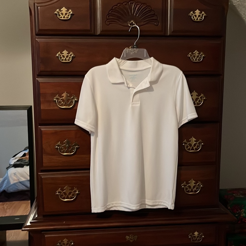 White collar shirt